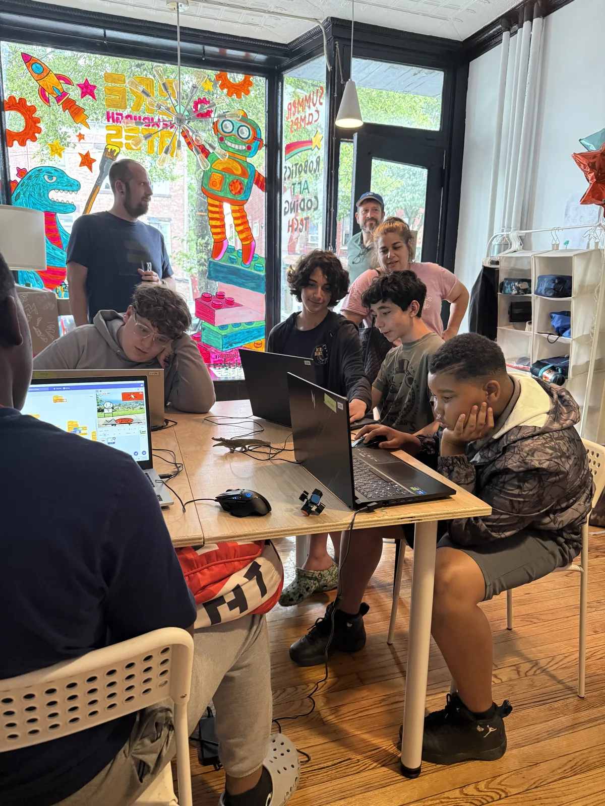 Students designing games in GAMINGLab